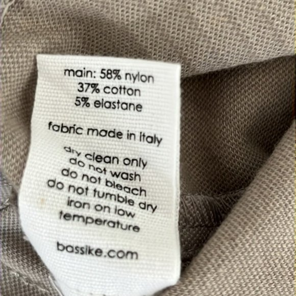 JEANSWEST Metallic Mustard Gold Turtleneck Sweater NWT - Picture 8 of 9